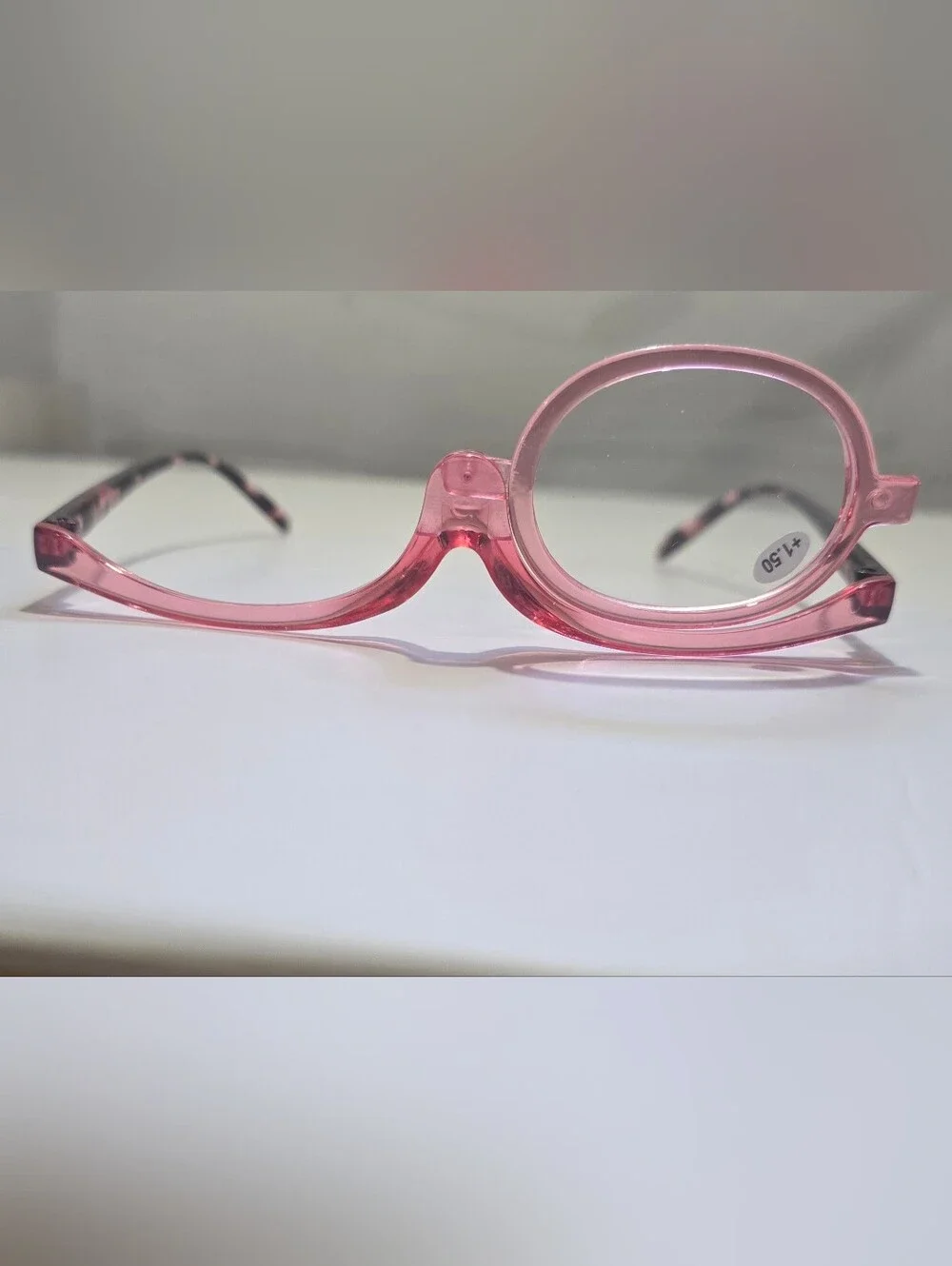 Pink Makeup Reading Glasses +1.50 – New